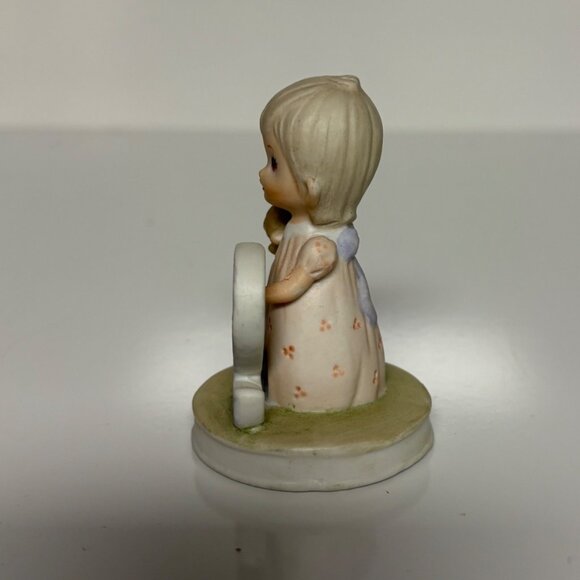 Lefton Christopher Collection Birthday Girl Figurine Age 2 #03448B Vintage 1982 - Picture 4 of 7
